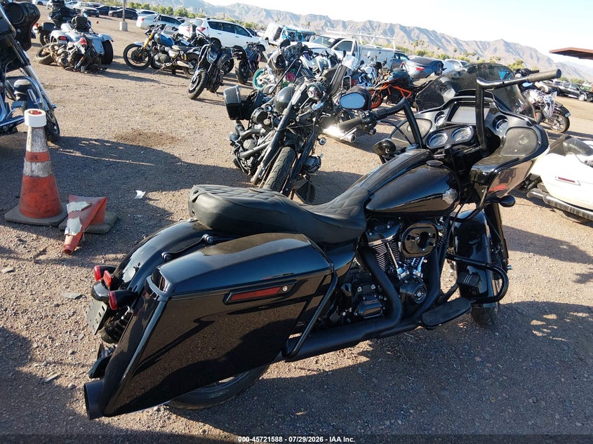 2021 Harley-davidson Fltrxs VIN 1HD1KTP10MB676813 IAAI salvage auction — SIDE, Salvage (Arizona), sold $7,200 on 2026-09-02 (photo 4)