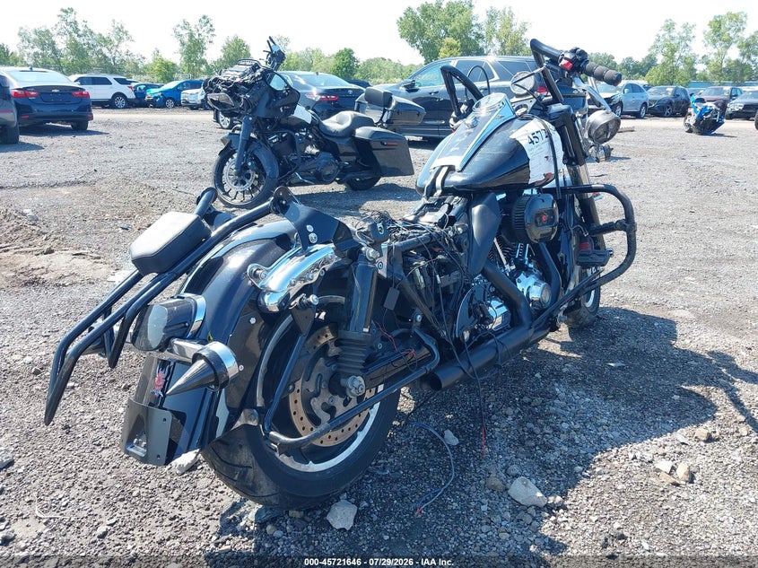 2010 Harley-davidson Flhp VIN 1HD1FHM11AB672271 IAAI salvage auction — LEFT & RIGHT, Salvage (Ohio), sold $525 on 2026-09-11 (photo 4)