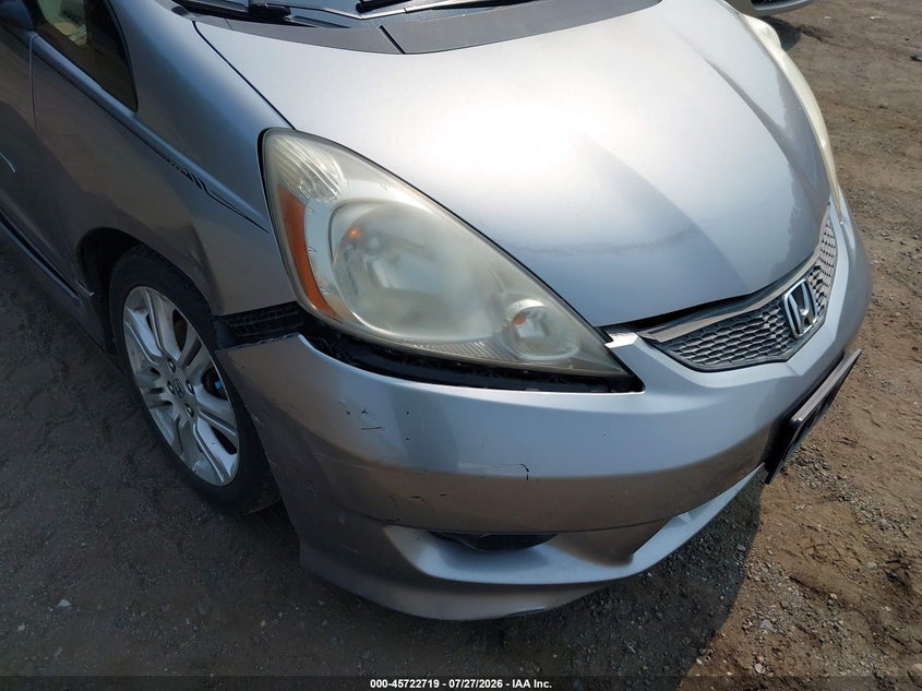 2009 Honda Fit VIN JHMGE88429S065423 IAAI salvage auction — SIDE, Salvage - Greater Than 75% (Maryland), sold $1,500 on 2026-10-02 (photo 6)