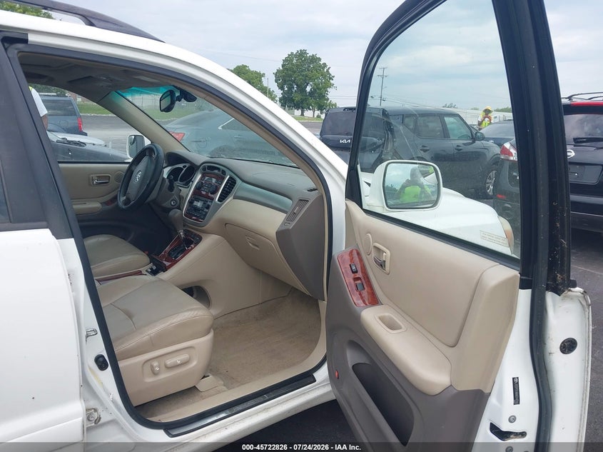 2006 Toyota Highlander VIN JTEEP21AX60147063 IAAI salvage auction — NORMAL WEAR, Clear (Tennessee), sold $600 on 2026-08-02 (photo 5)