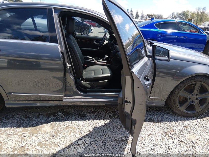 2010 Mercedes-benz C class VIN WDDGF8BB1AR115171 IAAI salvage auction — REAR END, Bill Of Sale (Washington), sold $775 on 2026-08-13 (photo 5)