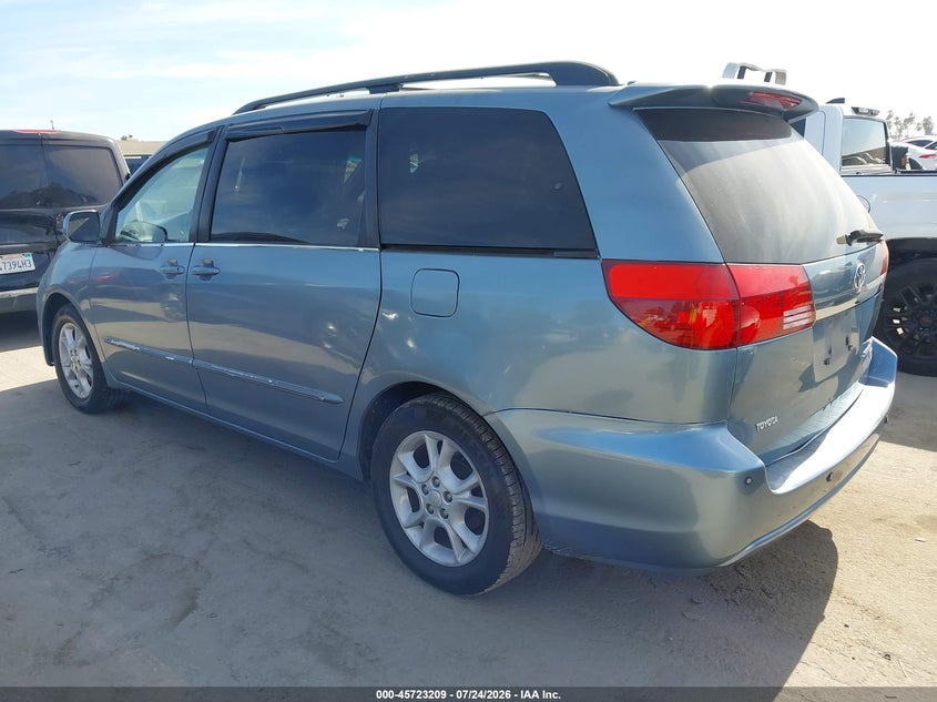 2004 Toyota Sienna VIN 5TDZA22C84S067410 IAAI salvage auction — FRONT END, Salvage (California), sold $725 on 2026-08-01 (photo 3)