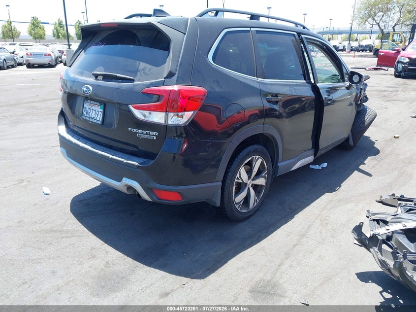 2021 Subaru Forester VIN JF2SKAXC5MH490601 IAAI salvage auction — SIDE, Salvage Certificate (California), sold $3,350 on 2026-09-06 (photo 4)