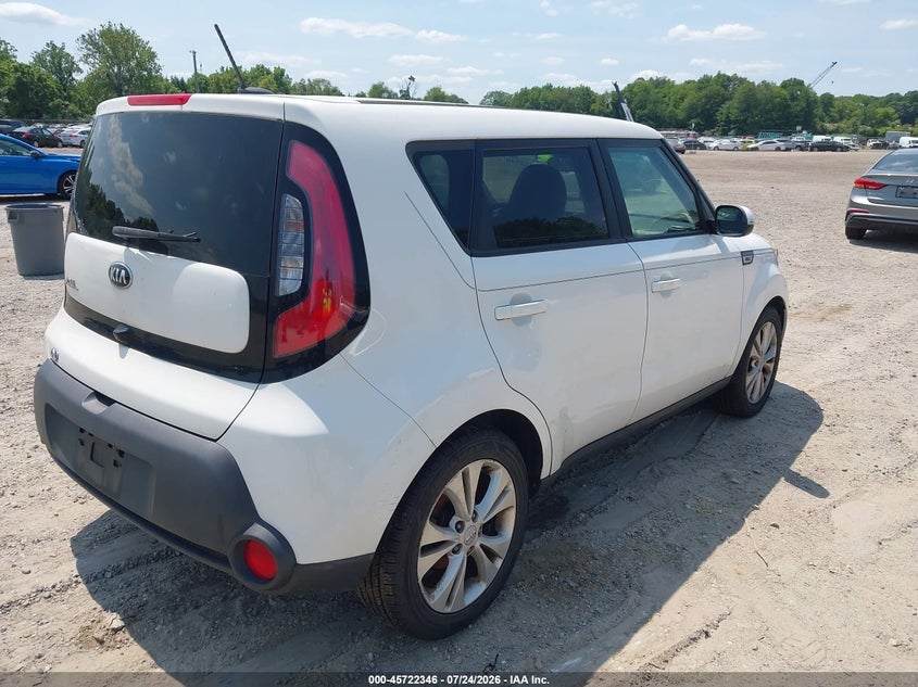 2014 Kia Soul VIN KNDJP3A53E7028420 IAAI salvage auction — NORMAL WEAR, Clear (New Jersey), sold $300 on 2026-07-28 (photo 4)