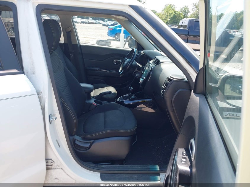 2014 Kia Soul VIN KNDJP3A53E7028420 IAAI salvage auction — NORMAL WEAR, Clear (New Jersey), sold $300 on 2026-07-28 (photo 5)
