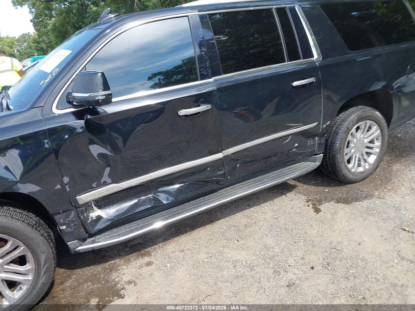 2019 Cadillac Escalade VIN 1GYS4GKJ2KR327777 IAAI salvage auction — SIDE, Salvage - Greater Than 75% (Maryland), sold $13,200 on 2026-08-19 (photo 6)