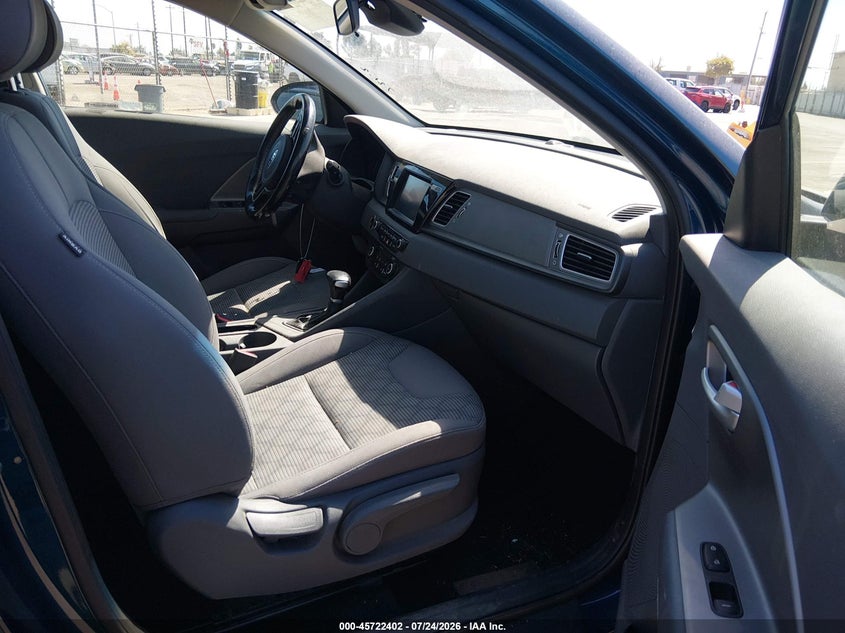 2018 Kia Niro VIN KNDCB3LC6J5200755 IAAI salvage auction — REAR END, Salvage Title, sold $2,900 on 2026-08-20 (photo 5)