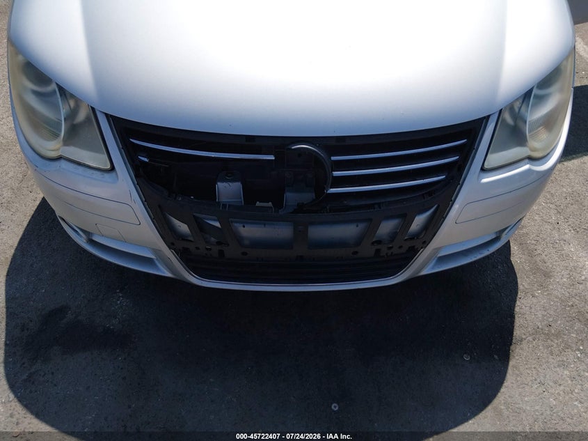 2007 Volkswagen Eos VIN WVWDB71FX7V031115 IAAI salvage auction — FRONT END, Salvage (California), sold $500 on 2026-08-15 (photo 6)