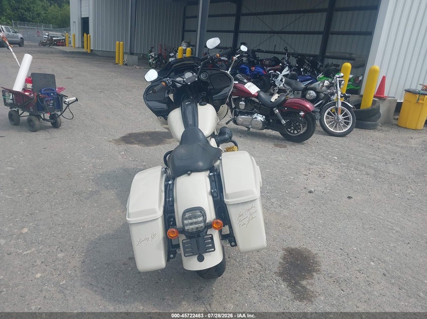 2023 Harley-davidson Road glide VIN 1HD1ACL16PB674934 IAAI salvage auction — SIDE, Wait Title, sold $14,250 on 2026-09-09 (photo 6)