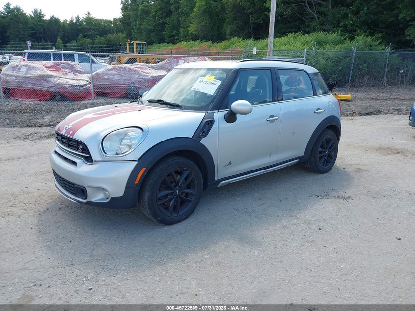 2016 Mini Countryman VIN WMWZC5C59GWU01795 IAAI salvage auction — NORMAL WEAR, Salvage Title, sold $475 on 2026-08-10 (photo 2)