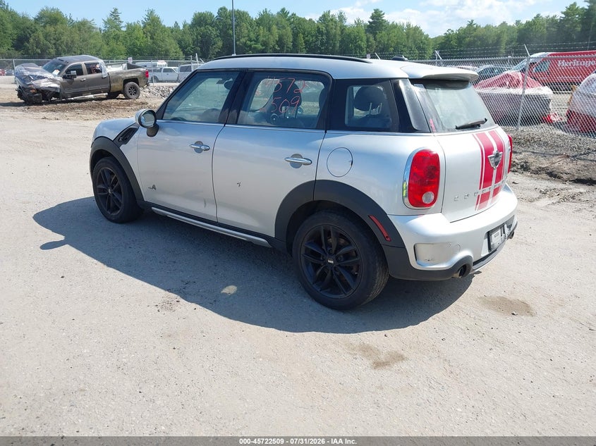 2016 Mini Countryman VIN WMWZC5C59GWU01795 IAAI salvage auction — NORMAL WEAR, Salvage Title, sold $475 on 2026-08-10 (photo 3)