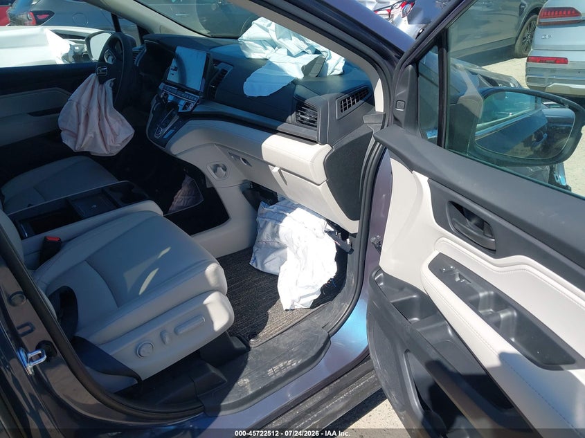 2026 Honda Odyssey VIN 5FNRL6H66TB073521 IAAI salvage auction — RIGHT FRONT, Salvage Title, sold $18,800 on 2026-07-29 (photo 5)