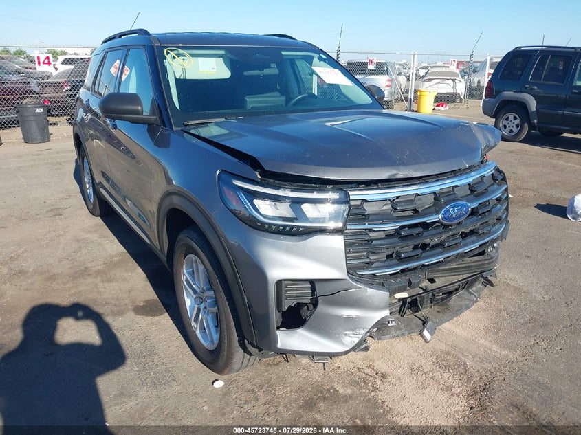2025 Ford Explorer VIN 1FMUK7DH2SGB00451 — IAAI salvage auction photo
