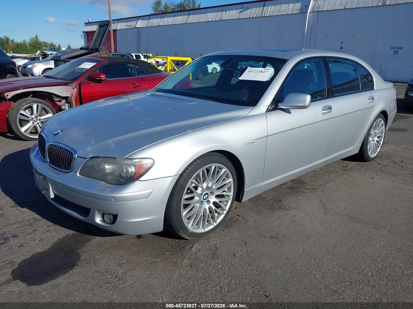 2007 BMW 7 series VIN WBAHN83577DT76771 IAAI salvage auction — NORMAL WEAR, Clear-Dealer Only (Oregon), sold $150 on 2026-07-30 (photo 2)