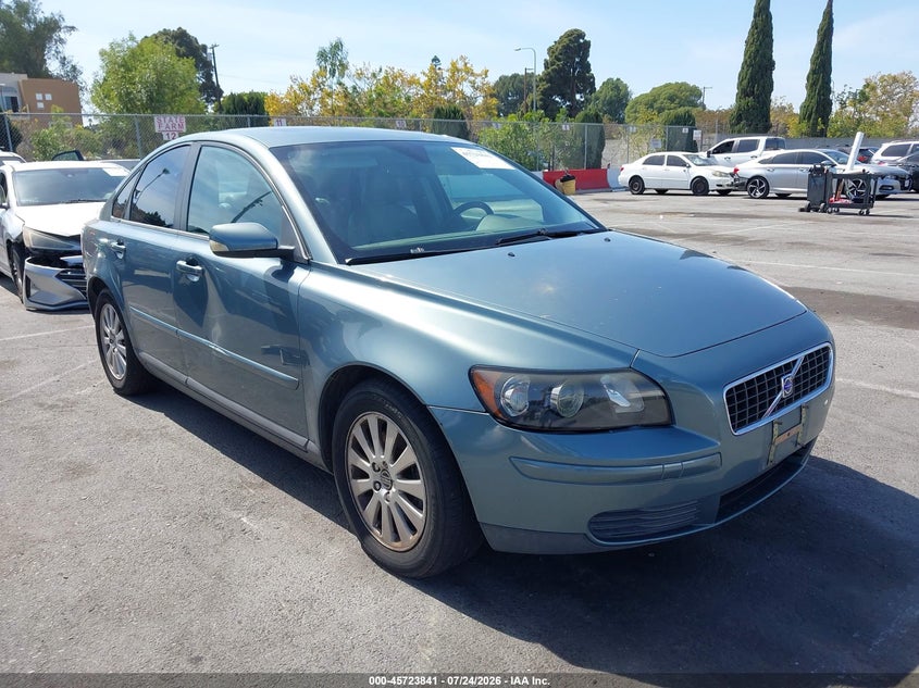 2005 Volvo S40 VIN YV1MS382452046407 IAAI salvage auction — THEFT, Salvage (California), sold $400 on 2026-09-03 (photo 1)