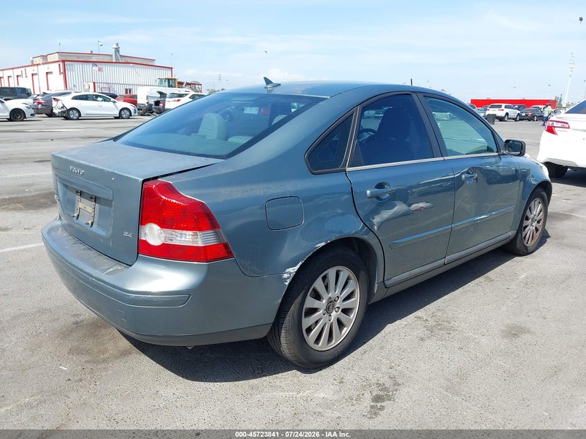 2005 Volvo S40 VIN YV1MS382452046407 IAAI salvage auction — THEFT, Salvage (California), sold $400 on 2026-09-03 (photo 4)