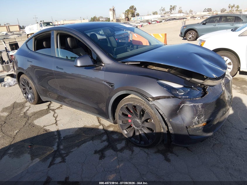 2022 Tesla Model y VIN 7SAYGDEF0NF404365 — IAAI salvage auction photo