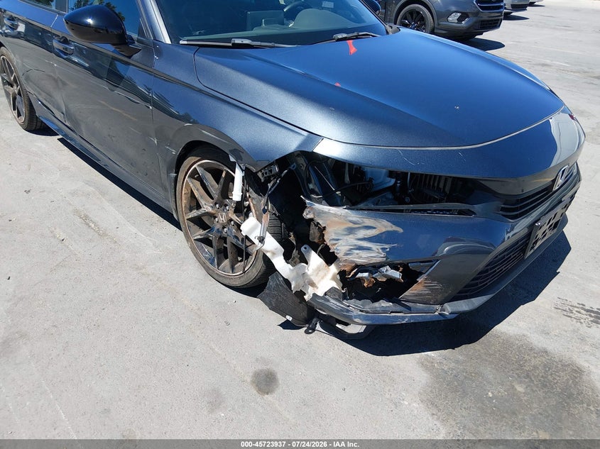 2024 Honda Civic VIN 2HGFE2F57RH540983 IAAI salvage auction — SIDE, Salvage Title, sold $6,300 on 2026-08-03 (photo 6)