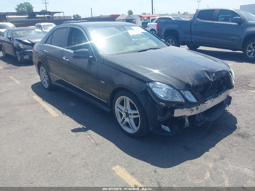 2012 Mercedes-benz E-klasse VIN WDDHF5KB5CA588592 IAAI salvage auction — FRONT END, Wait Title, sold $1,700 on 2026-08-12 (photo 1)