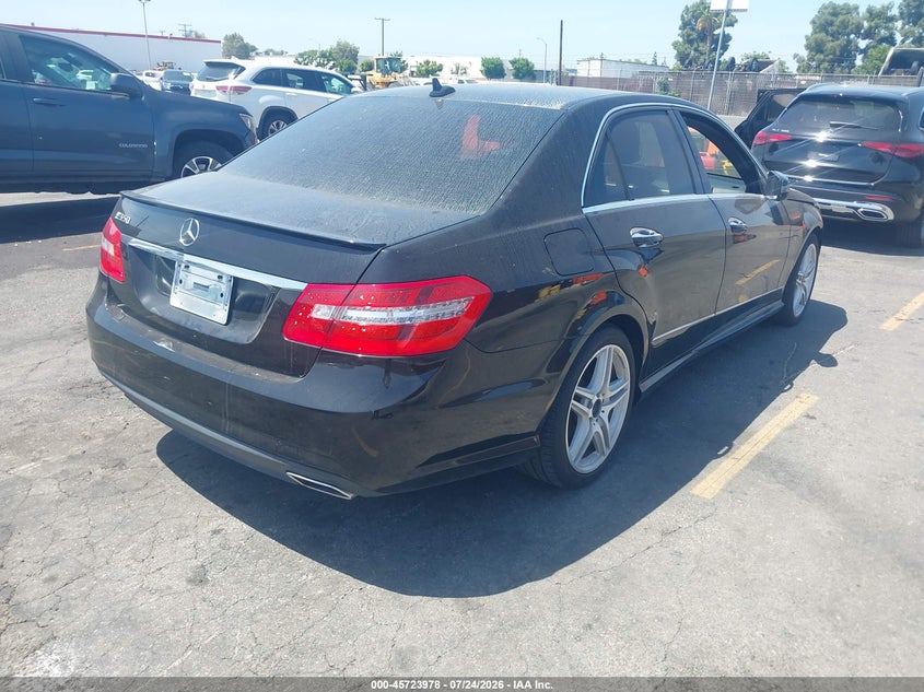 2012 Mercedes-benz E-klasse VIN WDDHF5KB5CA588592 IAAI salvage auction — FRONT END, Wait Title, sold $1,700 on 2026-08-12 (photo 4)