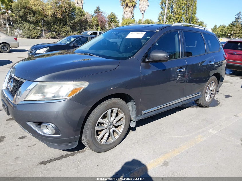 2014 Nissan Pathfinder VIN 5N1AR2MN4EC635753 IAAI salvage auction — NORMAL WEAR, Clear - Dealer Only (California), sold $650 on 2026-08-26 (photo 2)