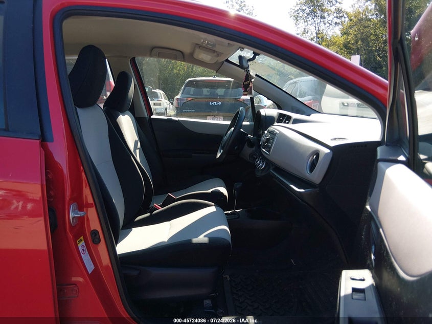 2014 Toyota Yaris VIN JTDKTUD38ED576298 IAAI salvage auction — NORMAL WEAR, Clear (Massachusetts), sold $25 on 2026-07-29 (photo 5)