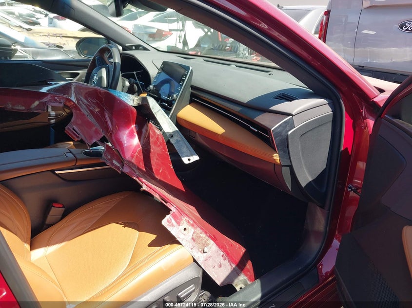 2020 Toyota Avalon VIN 4T1CZ1FB0LU055915 IAAI salvage auction — REAR END, Wait Title, sold $12,900 on 2026-08-26 (photo 5)