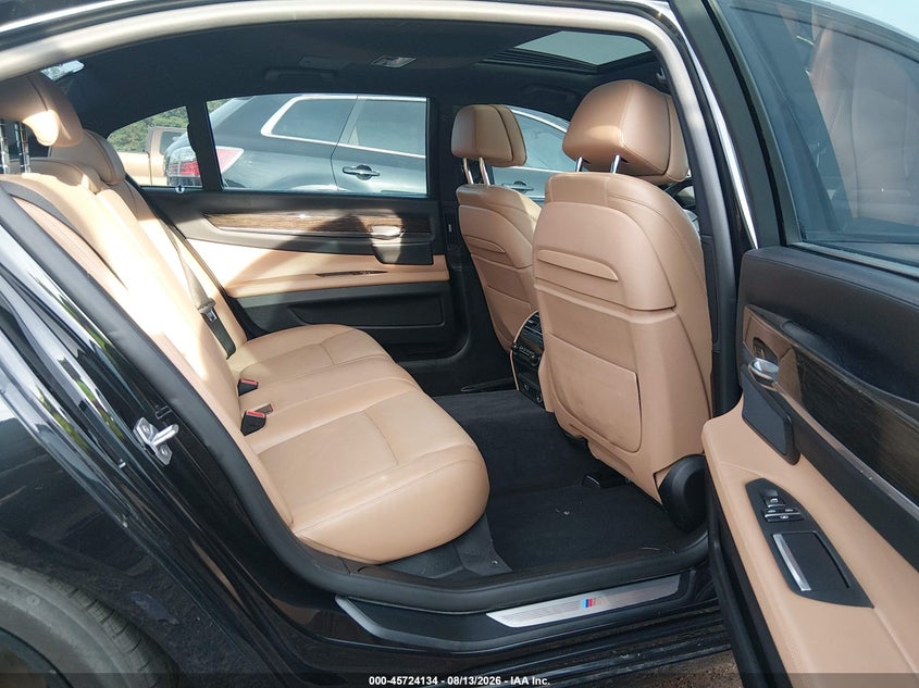 2014 BMW 7 series VIN WBAYE8C53ED135982 IAAI salvage auction — NORMAL WEAR, Clear (Alabama), sold $200 on 2026-08-23 (photo 8)