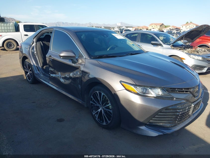 2019 Toyota Camry VIN 4T1B11HK9KU785434 IAAI salvage auction — RIGHT SIDE, Salvage Title, sold $5,300 on 2026-08-03 (photo 1)