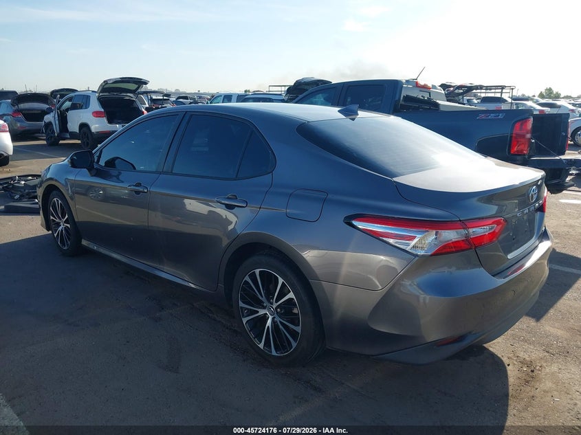 2019 Toyota Camry VIN 4T1B11HK9KU785434 IAAI salvage auction — RIGHT SIDE, Salvage Title, sold $5,300 on 2026-08-03 (photo 3)