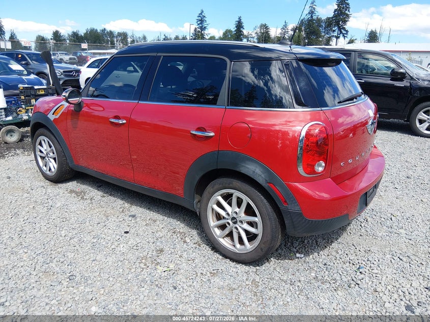 2015 Mini Countryman VIN WMWZB3C52FWR44959 IAAI salvage auction — SIDE, Salvage Title, sold $2,050 on 2026-08-22 (photo 3)