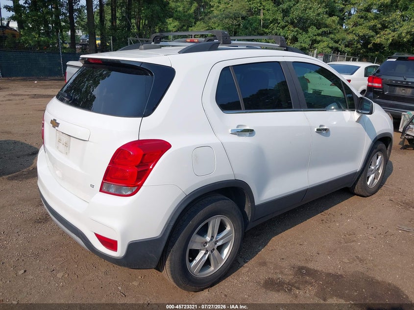 2020 Chevrolet Trax VIN KL7CJLSB3LB033915 IAAI salvage auction — NORMAL WEAR, Clear (Virginia), sold $25 on 2026-07-30 (photo 4)