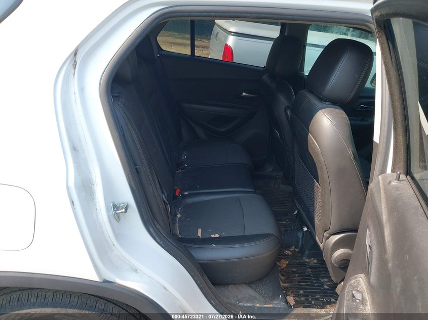 2020 Chevrolet Trax VIN KL7CJLSB3LB033915 IAAI salvage auction — NORMAL WEAR, Clear (Virginia), sold $25 on 2026-07-30 (photo 8)
