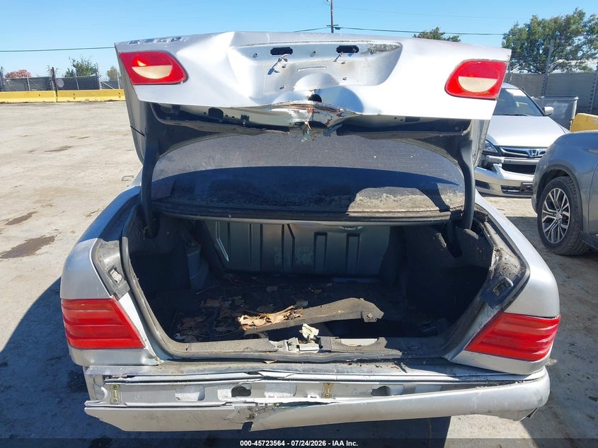 1999 Mercedes-benz E-klasse VIN WDBJF65H2XA885762 IAAI salvage auction — NORMAL WEAR, Salvage Title - Dealer (California), sold $275 on 2026-07-30 (photo 6)