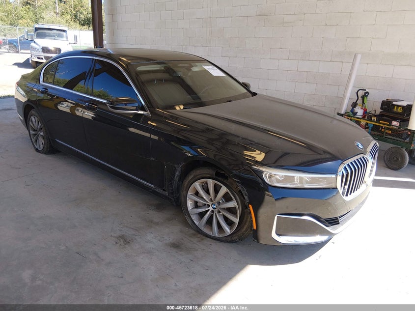 2020 BMW 7er VIN WBA7T4C05LCD40448 — IAAI salvage auction photo