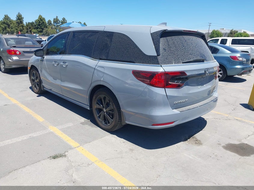2023 Honda Odyssey VIN 5FNRL6H78PB004196 IAAI salvage auction — LEFT SIDE, Wait Title, sold $17,000 on 2026-08-03 (photo 3)