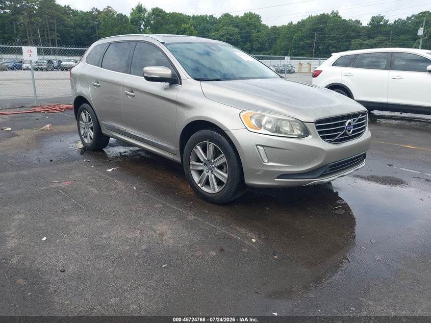 2016 Volvo Xc60 VIN YV449MDK3G2822250 IAAI salvage auction — NORMAL WEAR, Wait Title, sold $425 on 2026-08-12 (photo 1)