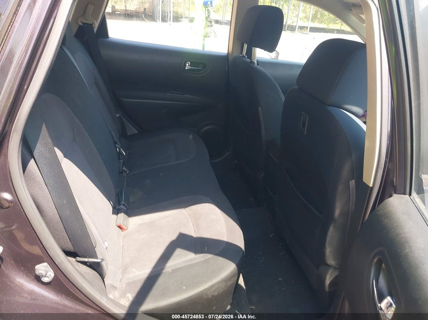 2014 Nissan Rogue VIN JN8AS5MV4EW714210 IAAI salvage auction — NORMAL WEAR, Clear (Maryland), sold $125 on 2026-07-28 (photo 8)