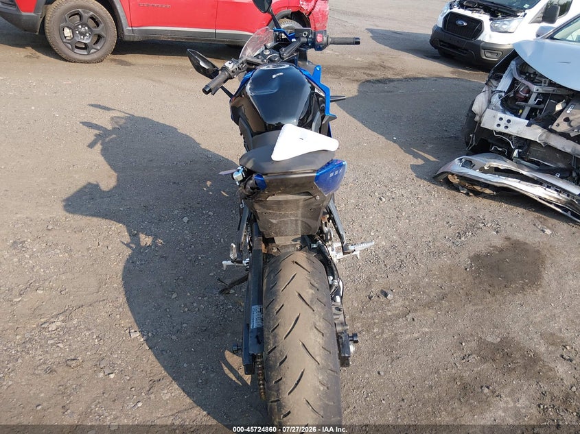 2024 Suzuki Gsx VIN JS1EM13B5R7102597 IAAI salvage auction — ALL OVER, Salvage (Pennsylvania), sold $0 on 2026-09-29 (photo 6)