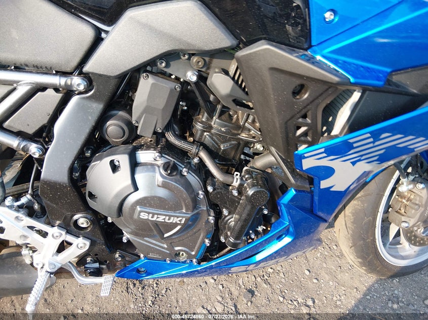 2024 Suzuki Gsx VIN JS1EM13B5R7102597 IAAI salvage auction — ALL OVER, Salvage (Pennsylvania), sold $0 on 2026-09-29 (photo 8)