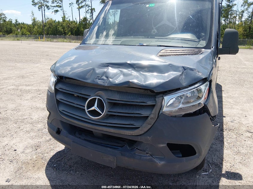 2019 Mercedes-benz Sprinter VIN WD4PF1CD0KP151762 IAAI salvage auction — FRONT END, Clear (Florida), sold $3,250 on 2026-07-28 (photo 6)