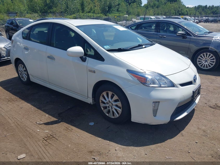 2012 Toyota Prius VIN JTDKN3DP2C3019591 IAAI salvage auction — NORMAL WEAR, Wait Title, sold $3,775 on 2026-07-31 (photo 1)
