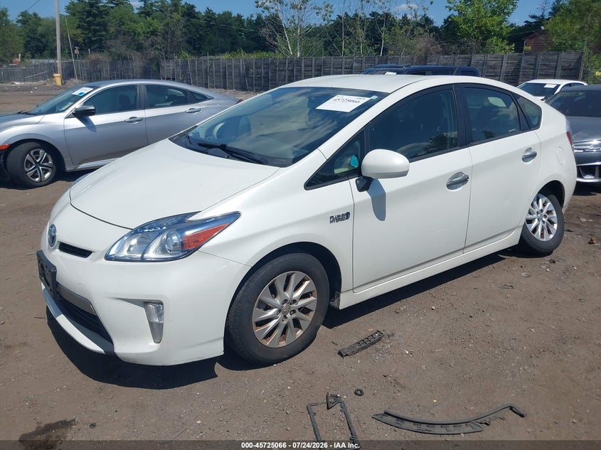 2012 Toyota Prius VIN JTDKN3DP2C3019591 IAAI salvage auction — NORMAL WEAR, Wait Title, sold $3,775 on 2026-07-31 (photo 2)
