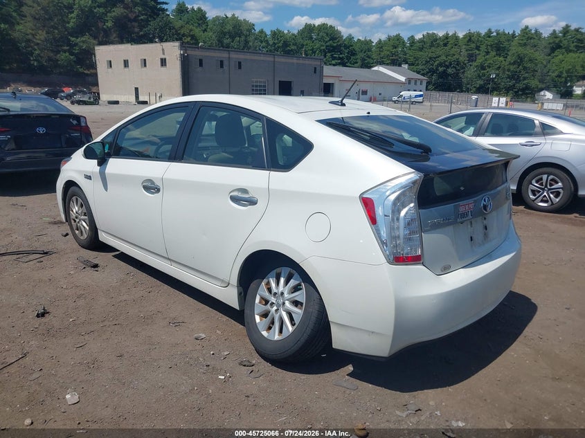 2012 Toyota Prius VIN JTDKN3DP2C3019591 IAAI salvage auction — NORMAL WEAR, Wait Title, sold $3,775 on 2026-07-31 (photo 6)