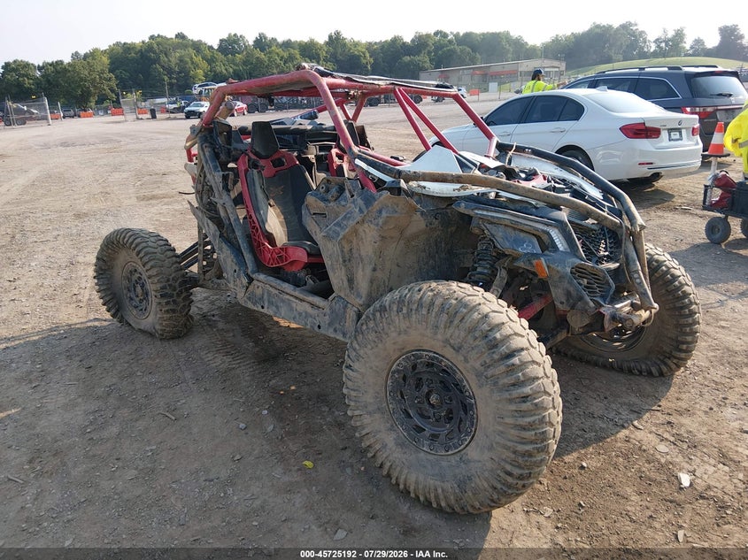 2025 Can-am/ brp Maverick VIN 3JBVVAV40SE000229 IAAI salvage auction — FRONT END, Salvage (Tennessee), sold $8,200 on 2026-08-26 (photo 1)