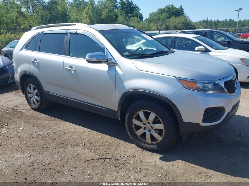 2013 Kia Sorento VIN 5XYKT4A21DG322833 IAAI salvage auction — NORMAL WEAR, Clear (Massachusetts), sold $1,000 on 2026-07-31 (photo 1)