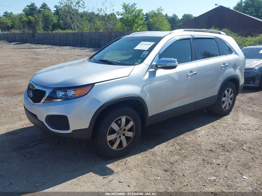 2013 Kia Sorento VIN 5XYKT4A21DG322833 IAAI salvage auction — NORMAL WEAR, Clear (Massachusetts), sold $1,000 on 2026-07-31 (photo 2)