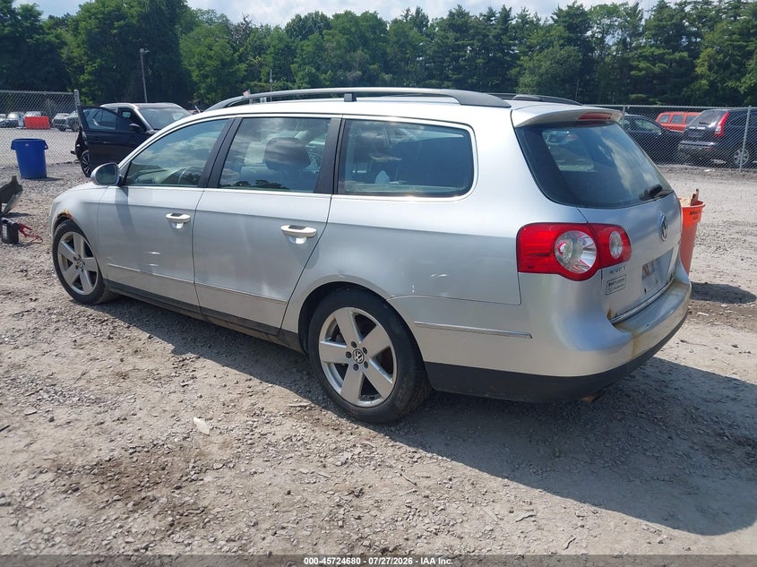 2007 Volkswagen Passat VIN WVWVU73C17E002474 IAAI salvage auction — NORMAL WEAR, Clear (New York), sold $250 on 2026-08-04 (photo 3)