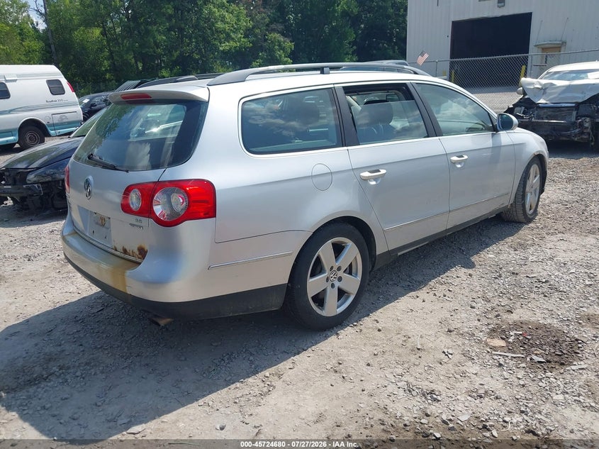 2007 Volkswagen Passat VIN WVWVU73C17E002474 IAAI salvage auction — NORMAL WEAR, Clear (New York), sold $250 on 2026-08-04 (photo 4)