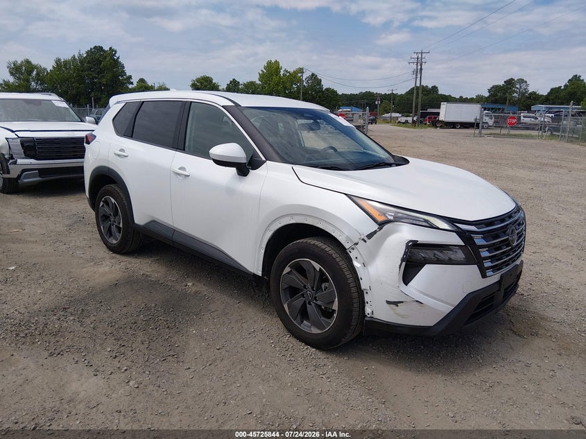 2025 Nissan Rogue VIN 5N1BT3BA3SC824806 IAAI salvage auction — RIGHT FRONT, Enterprise Vehicles Clear Only (North Carolina), sold $9,900 on 2026-07-29 (photo 1)